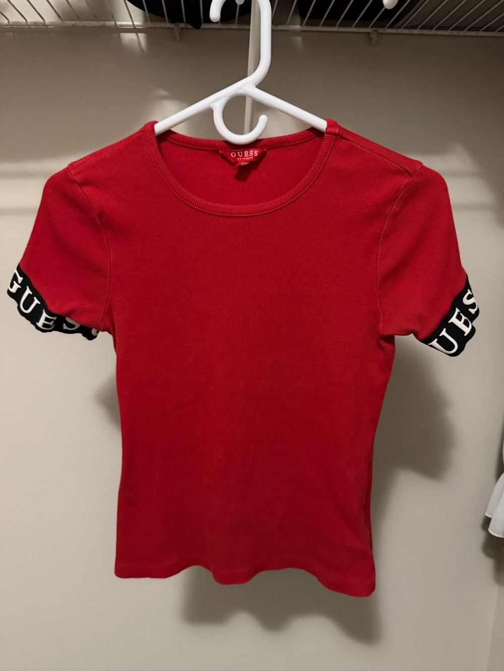 GUESS Red Ribbed Short-Sleeve Tee with Logo Sleeve Trim